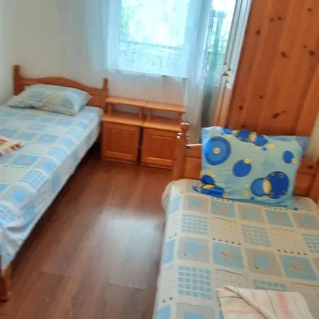 بيت ضيافة Къща За Гости Тания